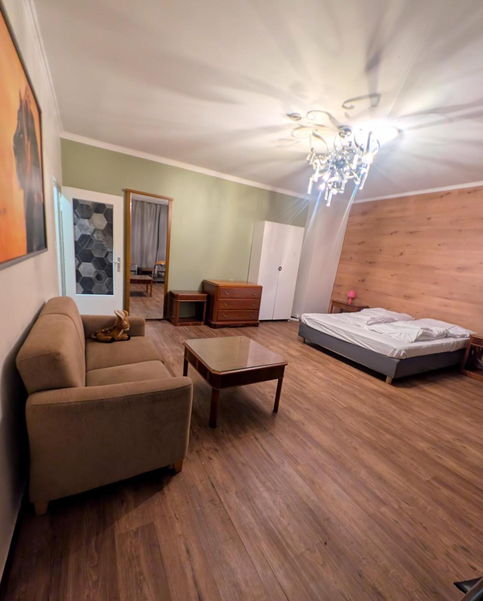 Puschkin Rooms — Fotos 3